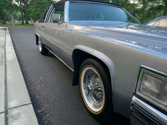 Cadillac DeVille 1979 image number 7
