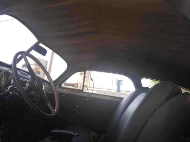 Chevrolet Fleetline 1946 image number 11