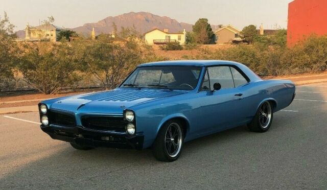 Pontiac Le Mans 1966 image number 12