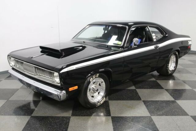 Plymouth Duster 1972 image number 29