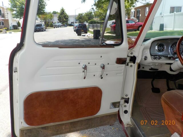 Ford F-100 1965 image number 16