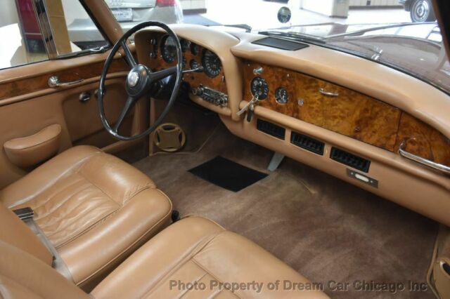 Bentley S2 CONTINENTIAL DROP 1962 image number 18
