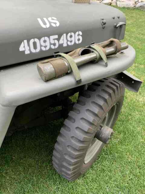 Willys M-38 1950 image number 7
