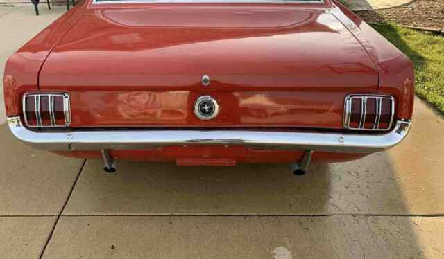 Ford Mustang 1965 image number 1