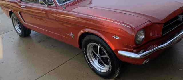 Ford Mustang 1965 image number 2