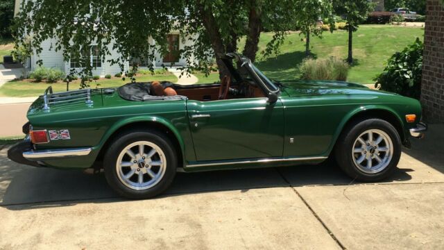 Triumph TR-6 1976 image number 0
