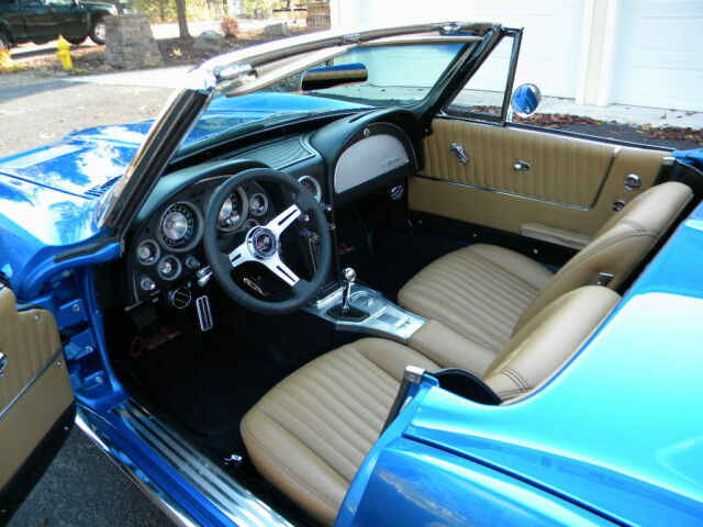 Chevrolet Corvette 1963 image number 33
