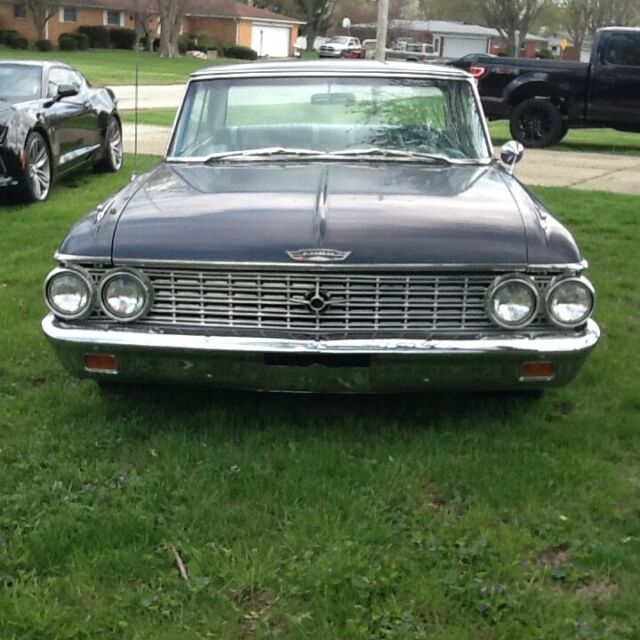 Ford Galaxie 1962 image number 27