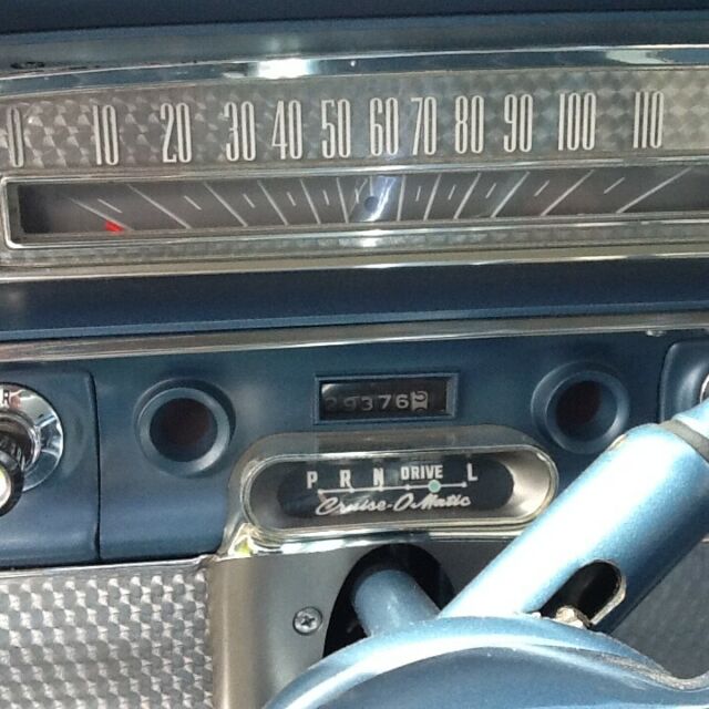 Ford Galaxie 1962 image number 33