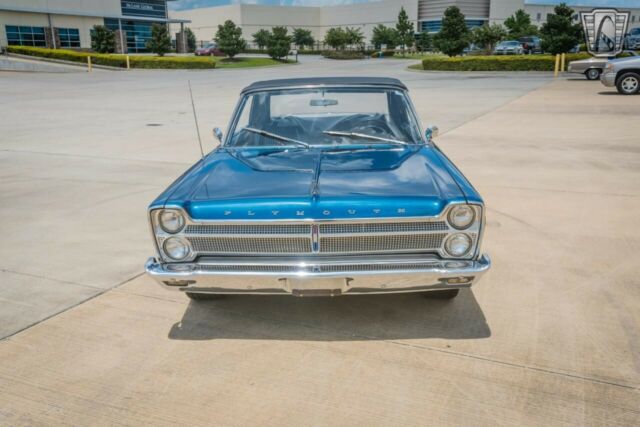 Plymouth Fury 1965 image number 29