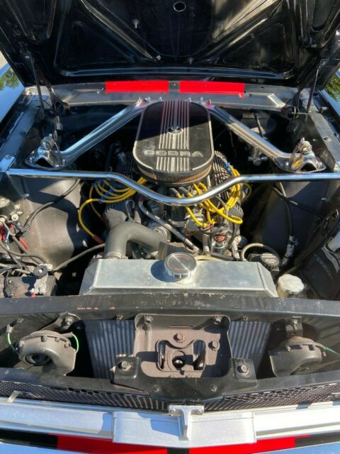 Ford Mustang 1965 image number 27