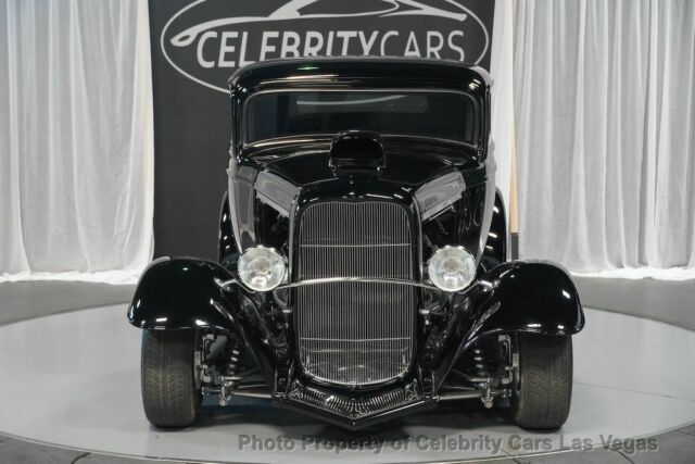 Ford Coupe 1932 image number 9