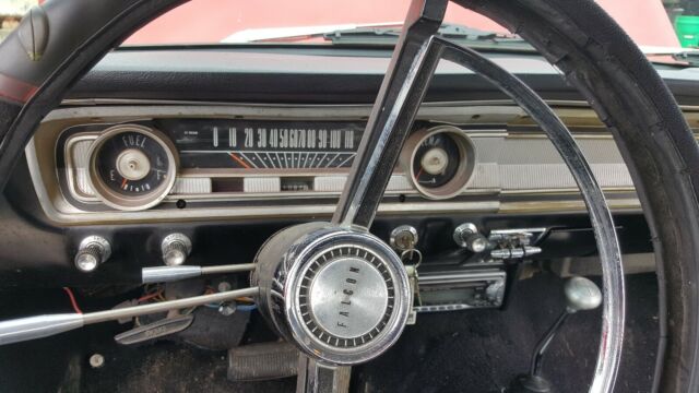 Ford Falcon 1965 image number 29