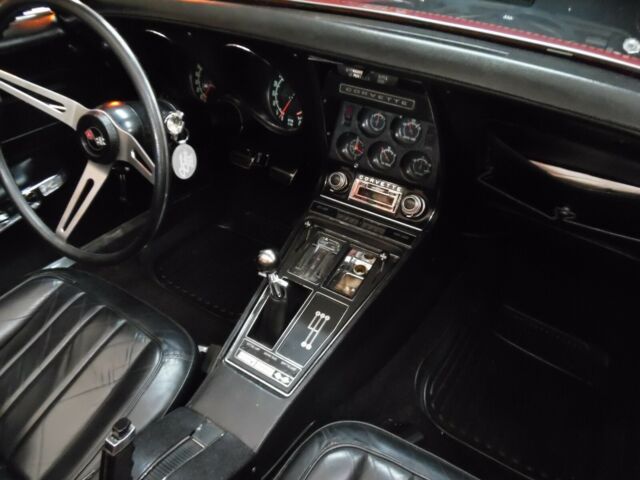 Chevrolet Corvette 1970 image number 24