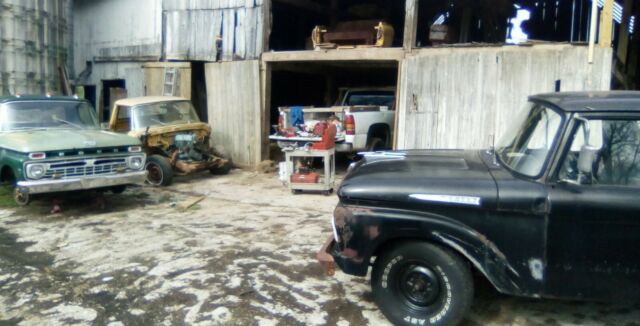 Ford F-100 1961 image number 9