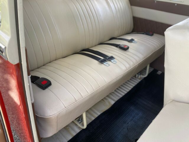 Volkswagen Bus/Vanagon 1974 image number 20