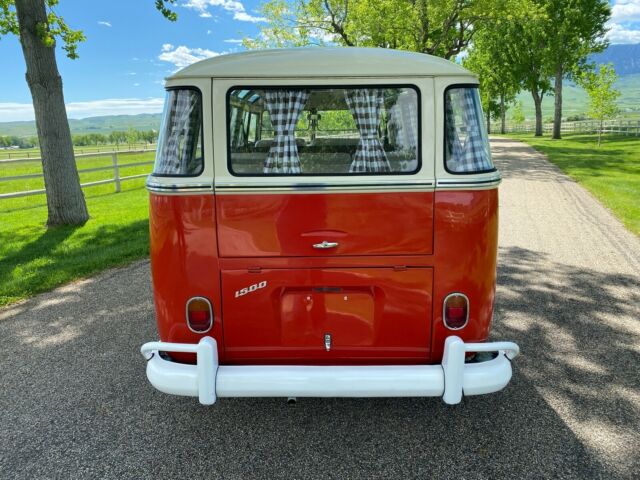 Volkswagen Bus/Vanagon 1974 image number 8