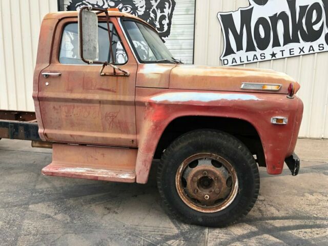 Ford F600 1969 image number 6