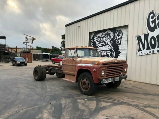 Ford F600 1969 image number 8