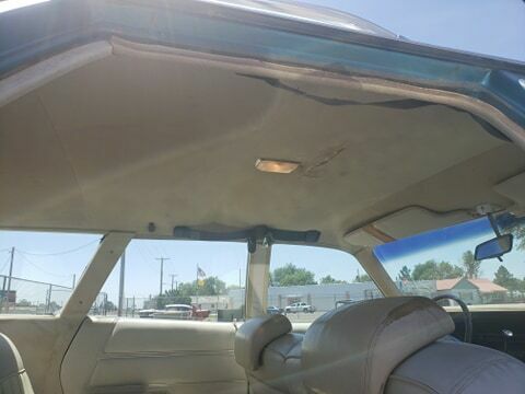 Chrysler Town & Country 1972 image number 35