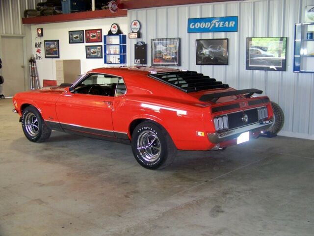 Ford Mustang 1970 image number 2
