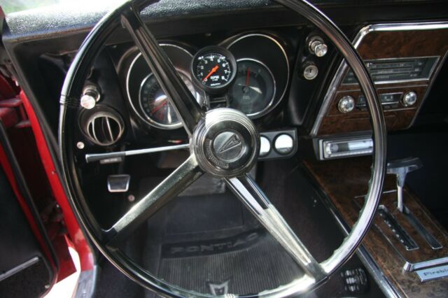 Pontiac Firebird 1968 image number 18