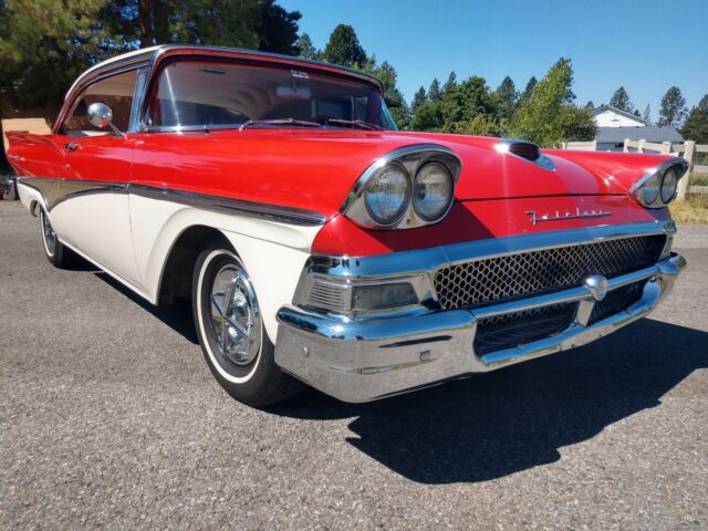 Ford Fairlane 1958 image number 1