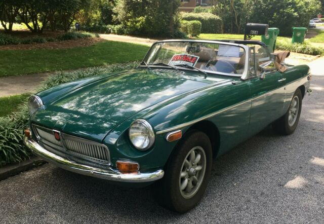 MG MGB 1977 image number 0