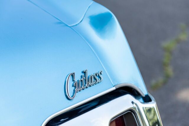 Oldsmobile Cutlass 1970 image number 16