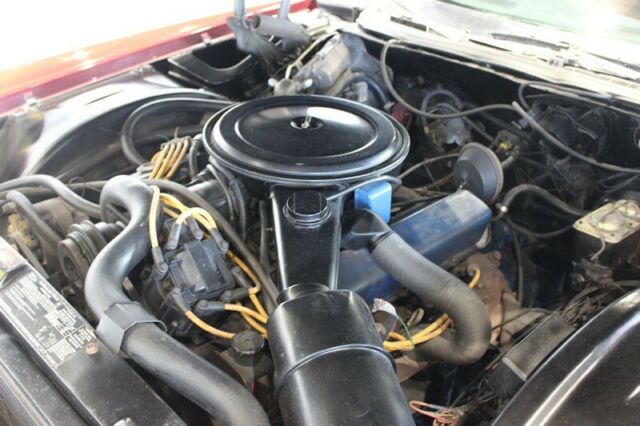 Cadillac Eldorado 1975 image number 16