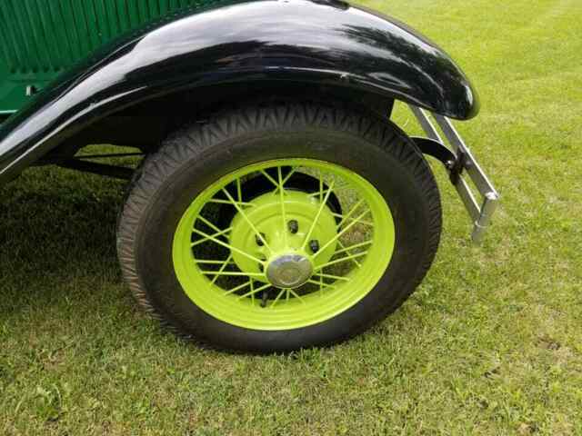 Ford Model A 1930 image number 10