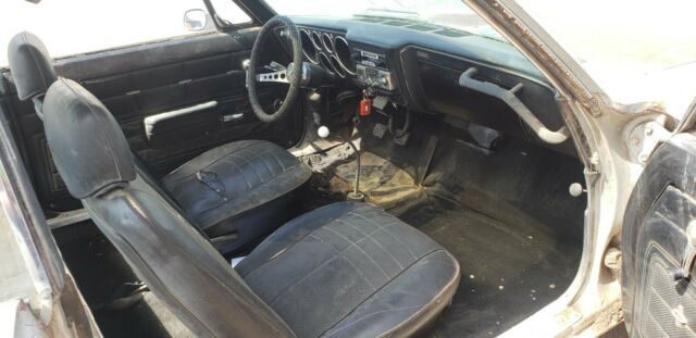 Chevrolet Corvair 1965 image number 20