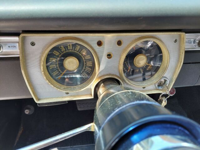 Plymouth Valiant 1965 image number 38