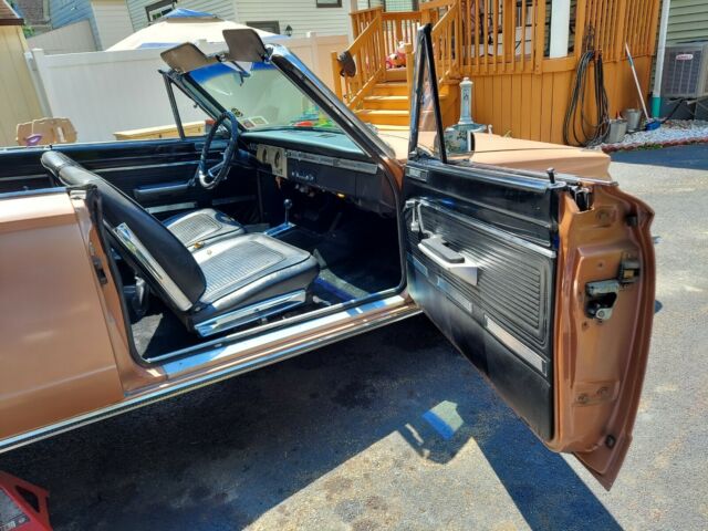 Plymouth Valiant 1965 image number 40