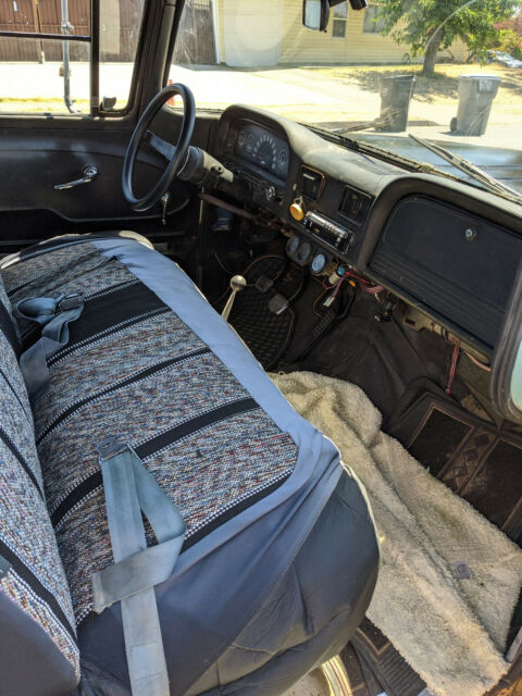 Chevrolet C20 1963 image number 15