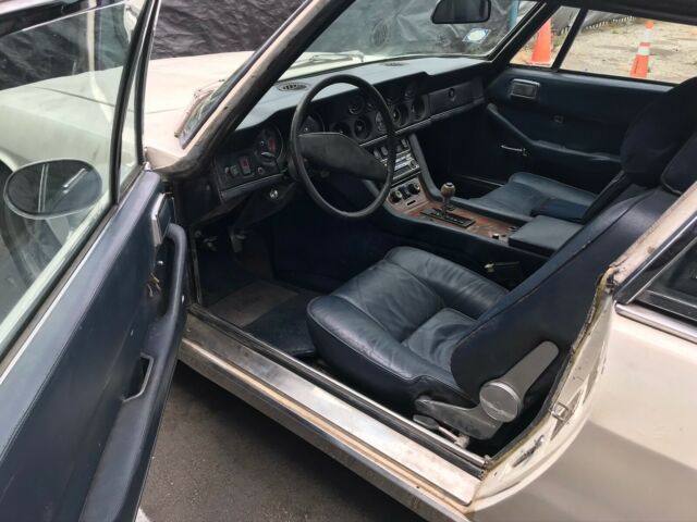 Jensen Interceptor 1974 image number 11