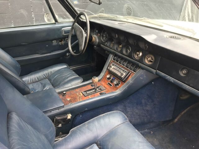 Jensen Interceptor 1974 image number 6