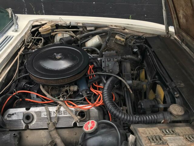 Jensen Interceptor 1974 image number 9