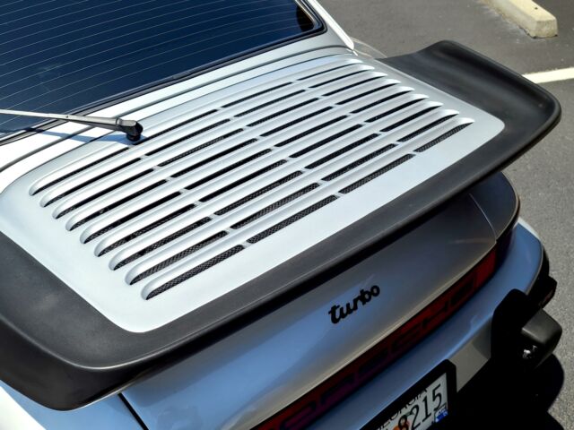 Porsche 911 1979 image number 17