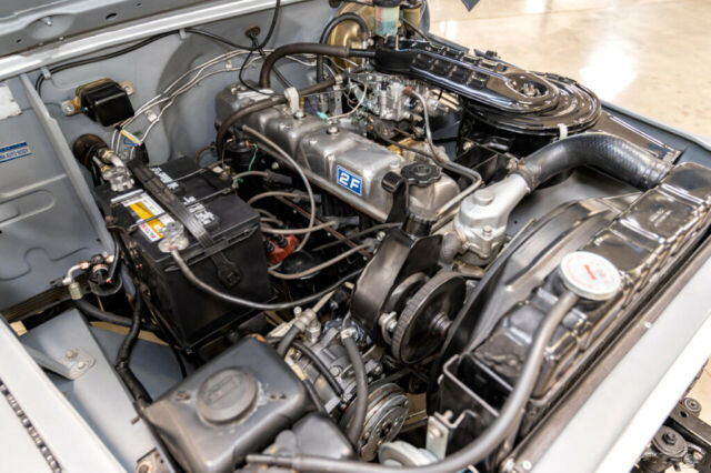 Toyota Land Cruiser 1900 image number 7