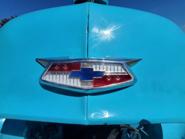 Chevrolet 210 1954 image number 15