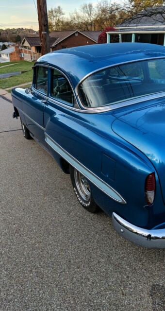 Chevrolet Bel Air 1953 image number 28