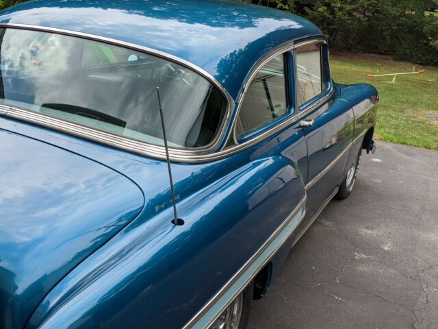 Chevrolet Bel Air 1953 image number 3