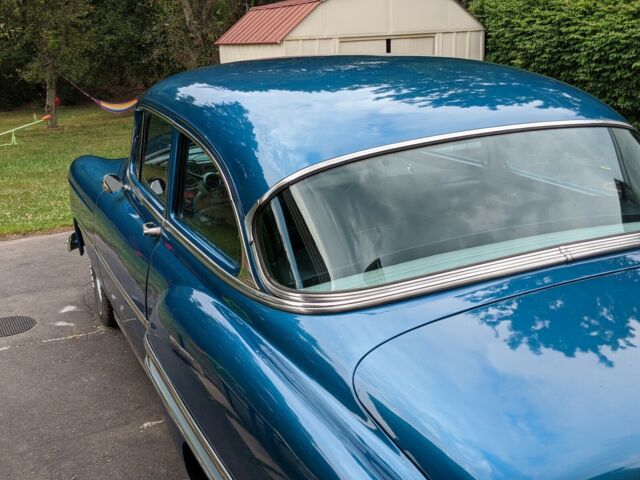 Chevrolet Bel Air 1953 image number 4