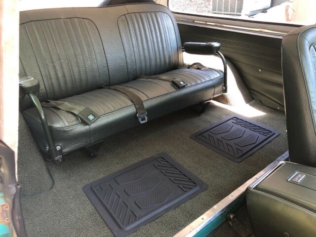 GMC Jimmy 1972 image number 41