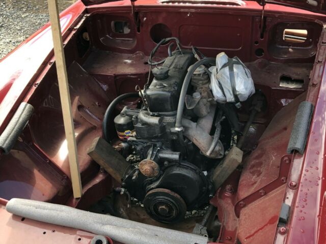 MG MGB 1975 image number 7