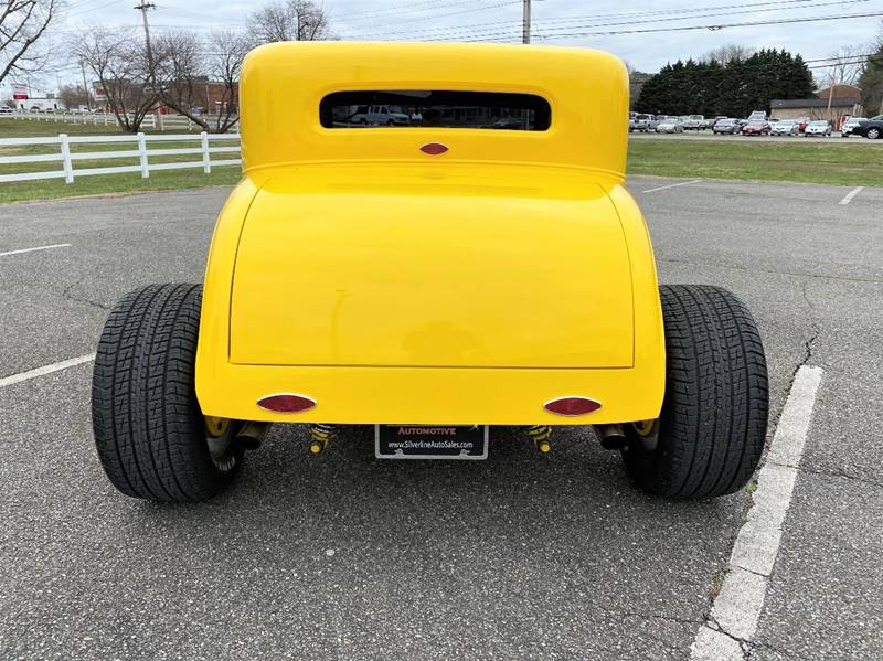 Chevrolet Classic 1932 image number 30
