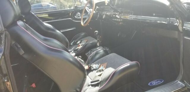 Ford Mustang 1963 image number 21