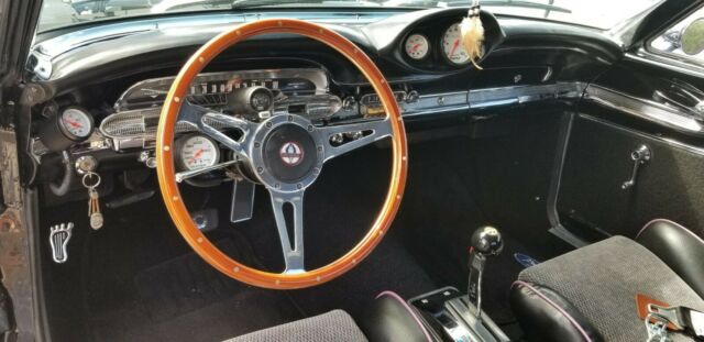 Ford Mustang 1963 image number 22