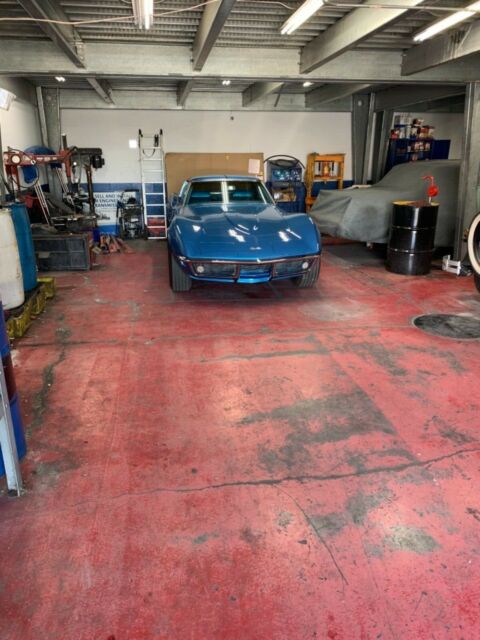 Chevrolet Corvette 1969 image number 17